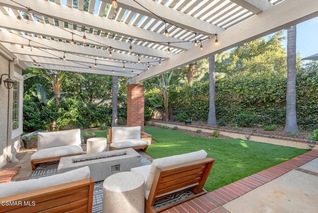 815 Sunstone Street, Westlake Village, CA 91362