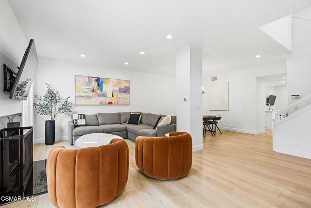 815 Sunstone Street, Westlake Village, CA 91362