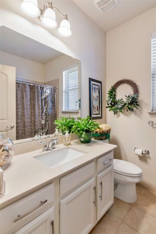 1012 Sweeping Butte Drive, Fort Worth, TX 76052