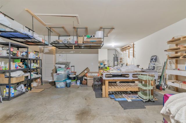 1012 Sweeping Butte Drive, Fort Worth, TX 76052