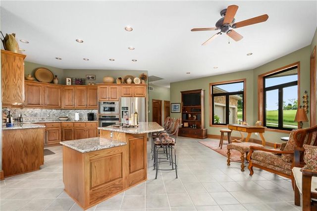 1672 N 1 Road, Baldwin City, KS 66006