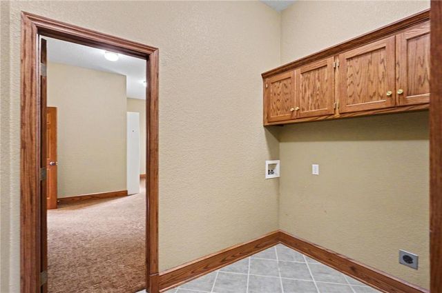 1672 N 1 Road, Baldwin City, KS 66006