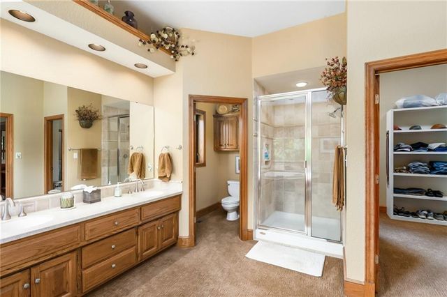 1672 N 1 Road, Baldwin City, KS 66006