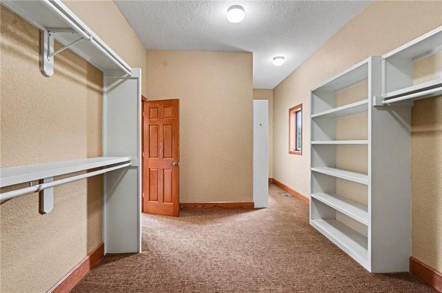 1672 N 1 Road, Baldwin City, KS 66006