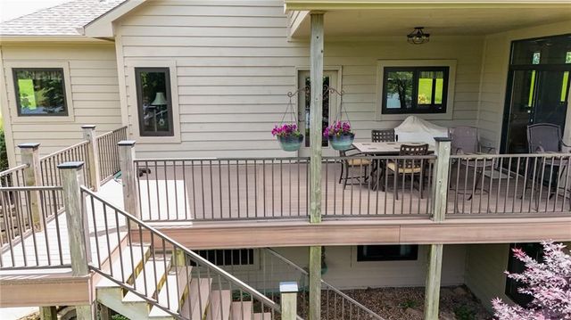 1672 N 1 Road, Baldwin City, KS 66006