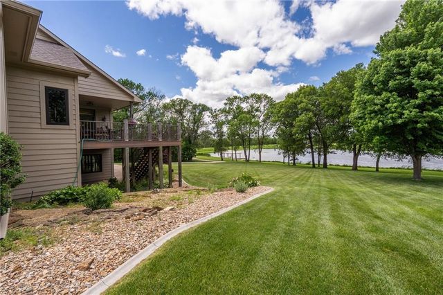 1672 N 1 Road, Baldwin City, KS 66006