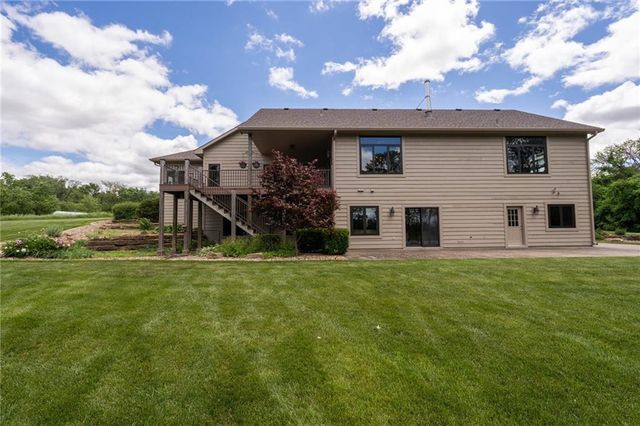 1672 N 1 Road, Baldwin City, KS 66006
