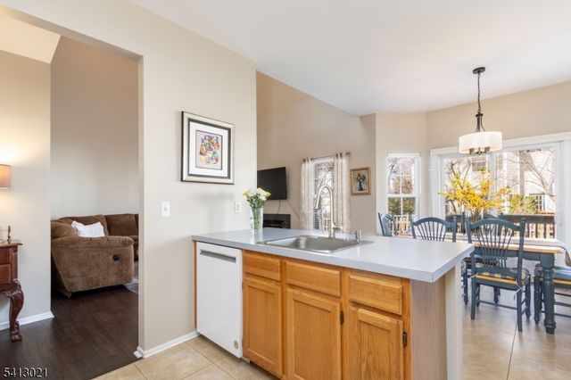 12 Lewis Dr, Bridgewater Twp., NJ 08807