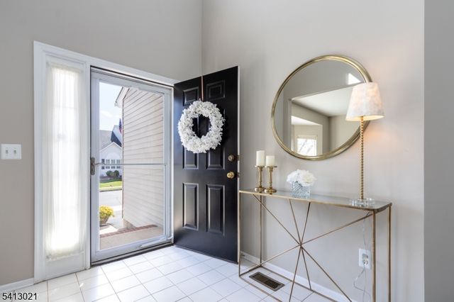 12 Lewis Dr, Bridgewater Twp., NJ 08807