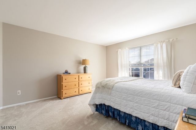 12 Lewis Dr, Bridgewater Twp., NJ 08807