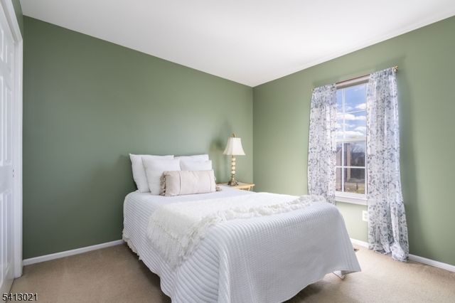 12 Lewis Dr, Bridgewater Twp., NJ 08807