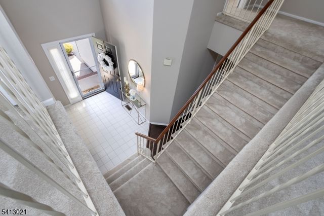 12 Lewis Dr, Bridgewater Twp., NJ 08807