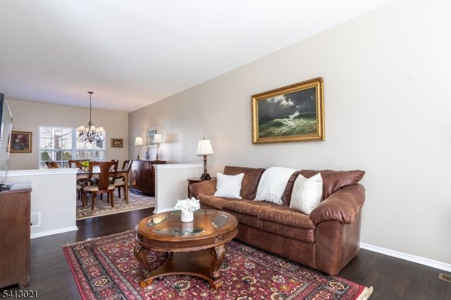 12 Lewis Dr, Bridgewater Twp., NJ 08807