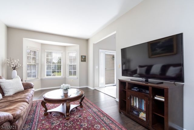 12 Lewis Dr, Bridgewater Twp., NJ 08807