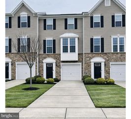 102 BENFORD LN, Edgewater Park, NJ 08010