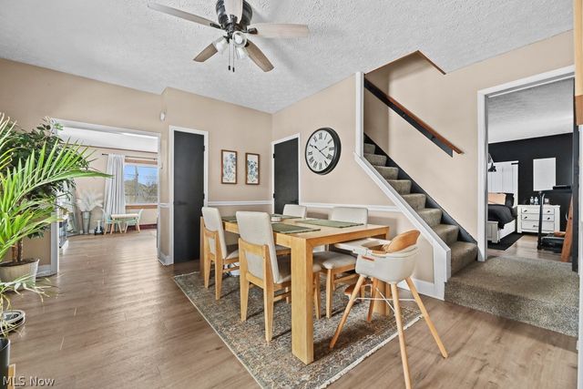 2420 Beechwood Avenue NE, Alliance, OH 44601