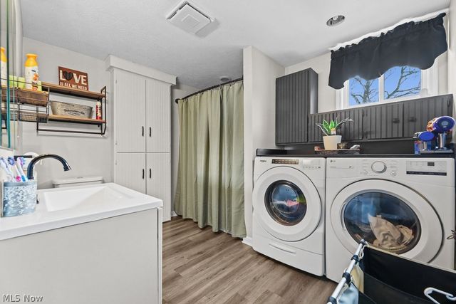 2420 Beechwood Avenue NE, Alliance, OH 44601