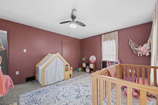 2420 Beechwood Avenue NE, Alliance, OH 44601