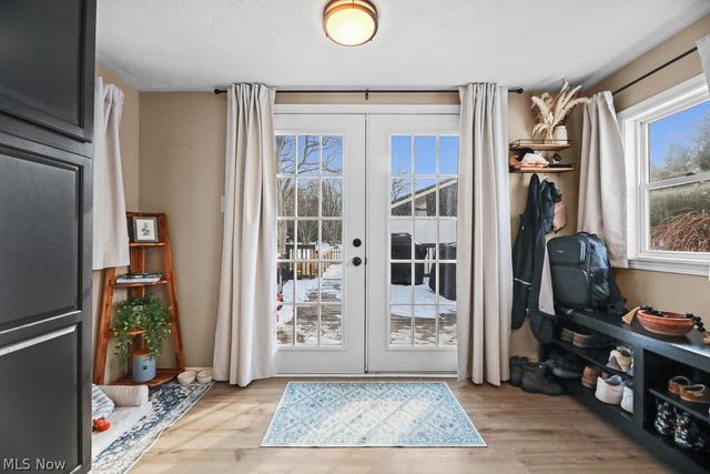 2420 Beechwood Avenue NE, Alliance, OH 44601