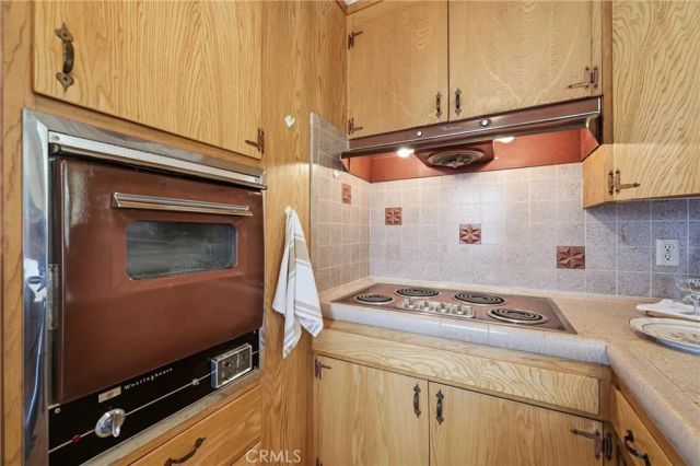 12805 Lakeshore Drive, Clearlake, CA 95422