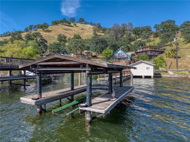 12805 Lakeshore Drive, Clearlake, CA 95422