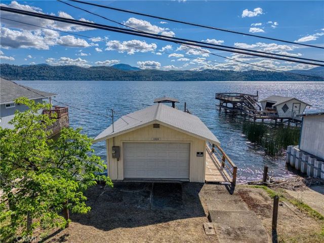 12805 Lakeshore Drive, Clearlake, CA 95422