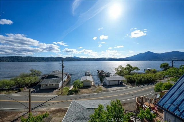 12805 Lakeshore Drive, Clearlake, CA 95422