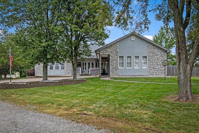 8500 E 116 Highway, Lathrop, MO 64465