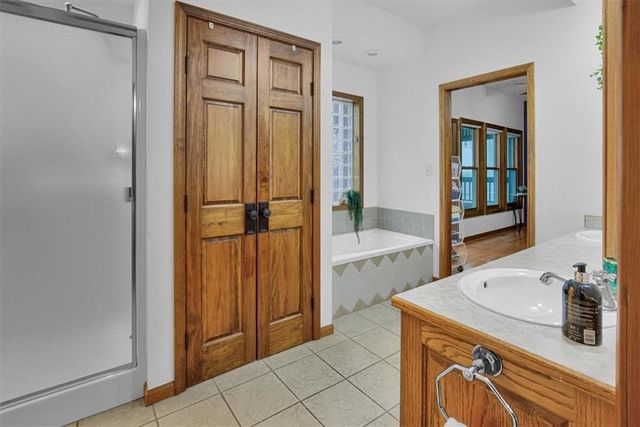8500 E 116 Highway, Lathrop, MO 64465