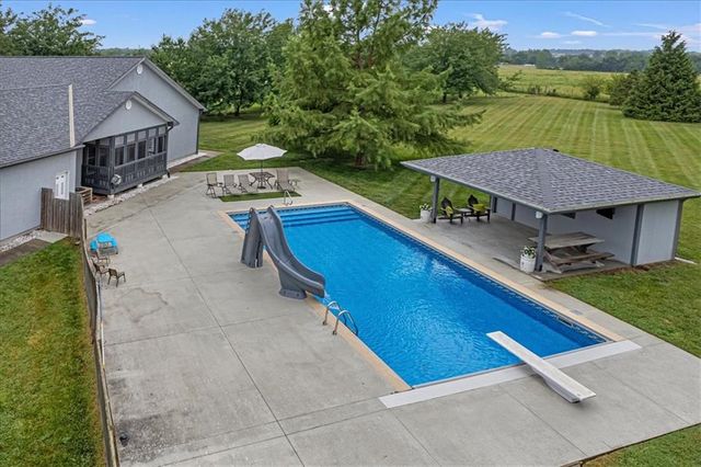 8500 E 116 Highway, Lathrop, MO 64465