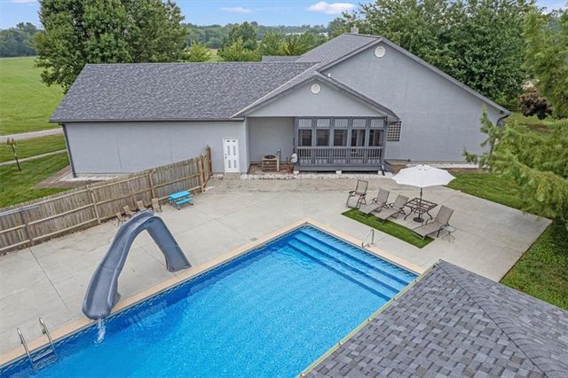 8500 E 116 Highway, Lathrop, MO 64465