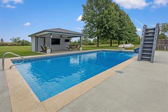 8500 E 116 Highway, Lathrop, MO 64465