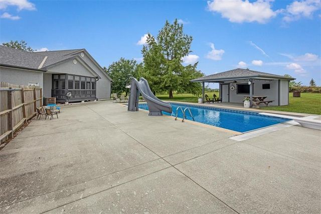 8500 E 116 Highway, Lathrop, MO 64465