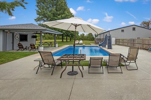 8500 E 116 Highway, Lathrop, MO 64465