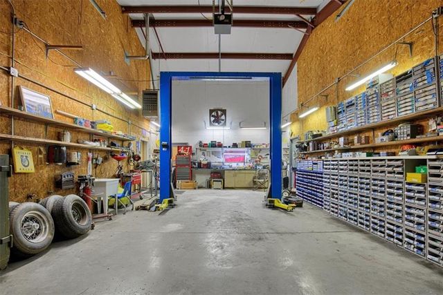 8500 E 116 Highway, Lathrop, MO 64465