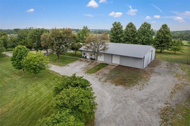 8500 E 116 Highway, Lathrop, MO 64465