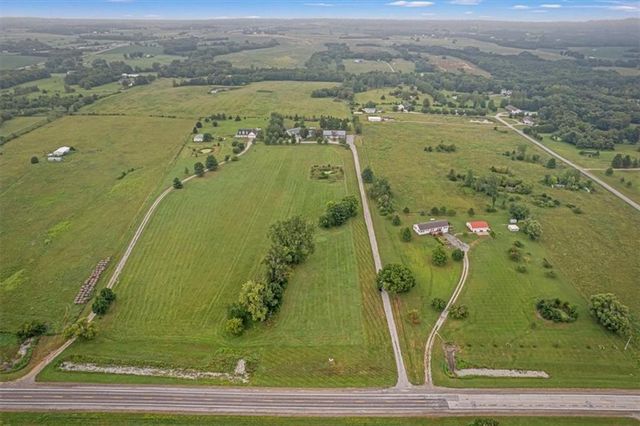 8500 E 116 Highway, Lathrop, MO 64465