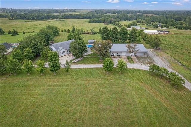 8500 E 116 Highway, Lathrop, MO 64465