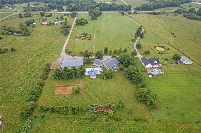 8500 E 116 Highway, Lathrop, MO 64465