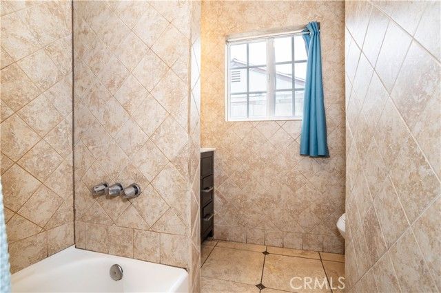 13021 Crowley Street, Arleta (los Angeles), CA 91331