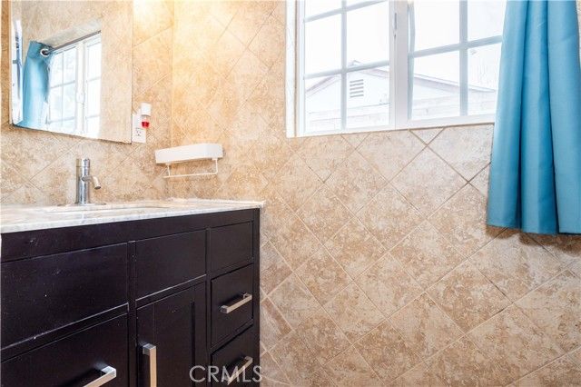 13021 Crowley Street, Arleta (los Angeles), CA 91331