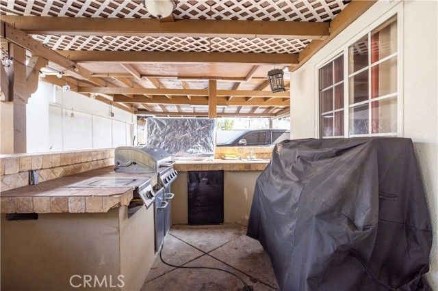 13021 Crowley Street, Arleta (los Angeles), CA 91331