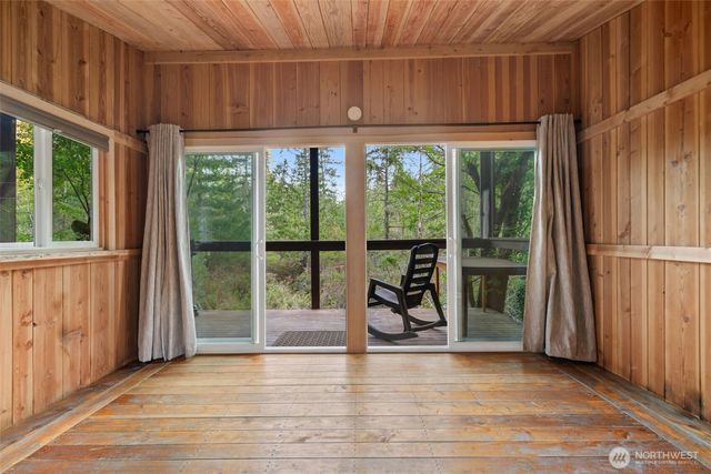 9355 9361 Misery Point Road, Seabeck, WA 98380