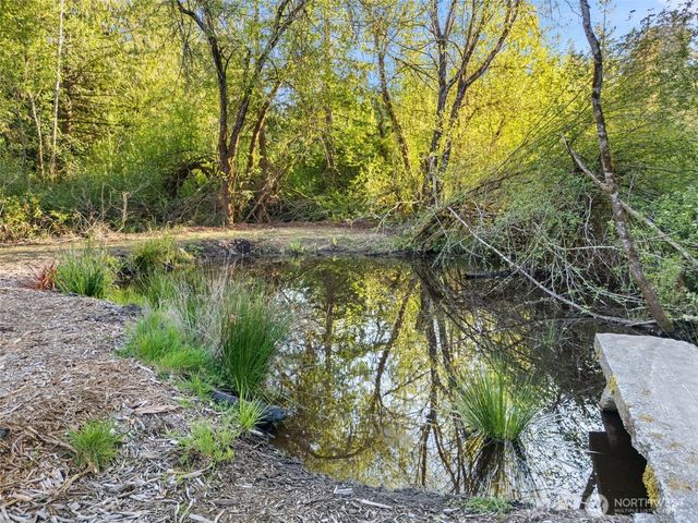 9355 9361 Misery Point Road, Seabeck, WA 98380
