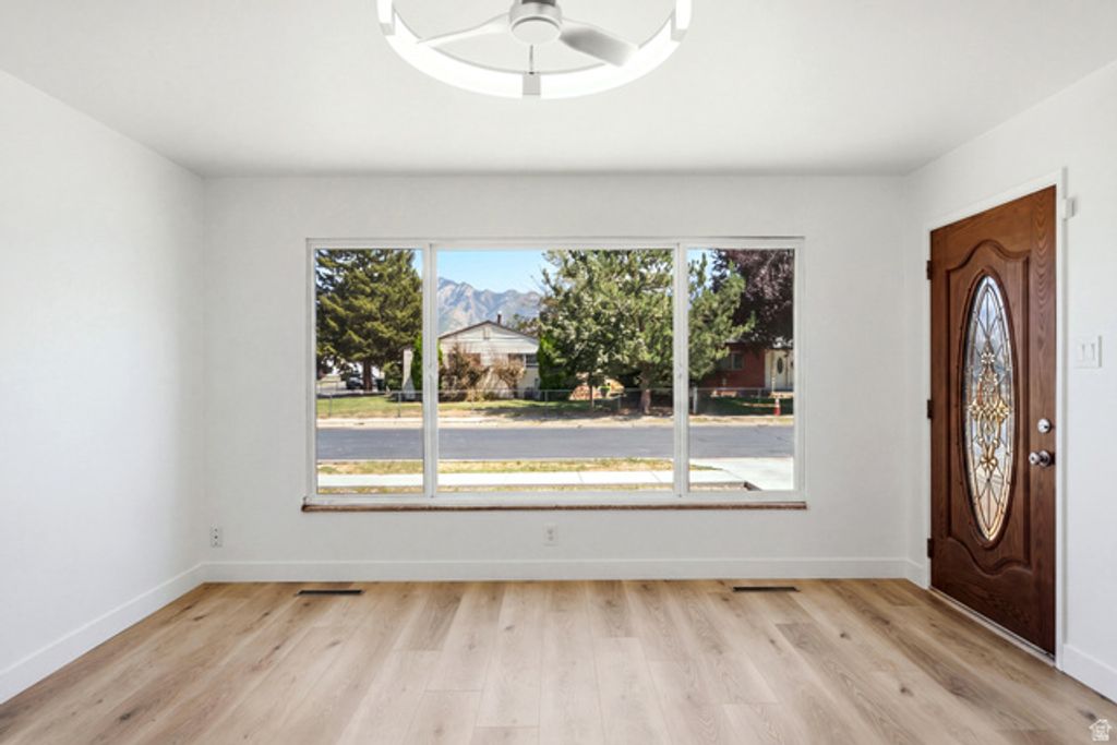 6272 S 400 E, Murray, UT 84107 — photo 5