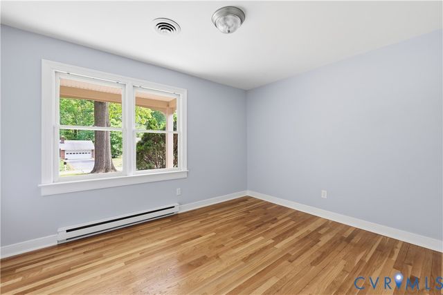 4100 Hidden Valley Rd, Chester, VA 23831