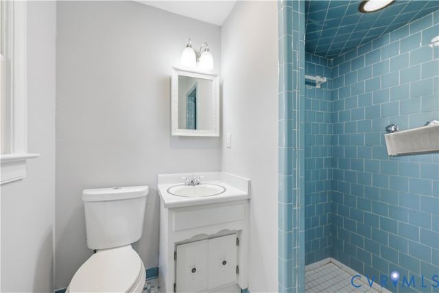 4100 Hidden Valley Rd, Chester, VA 23831