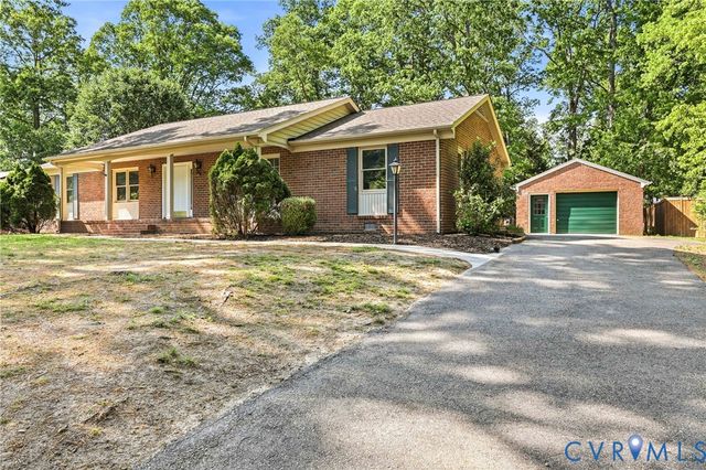 4100 Hidden Valley Rd, Chester, VA 23831