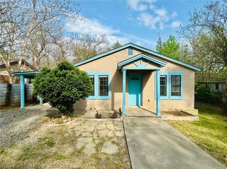 606 Noble Street, Poteau, OK 74953