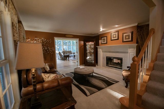 S67W18950 Steeplechase DRIVE, Muskego, WI 53150